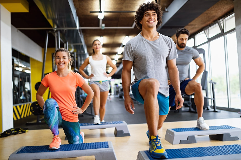 Intenergy Marine Collagen: People exercising in a gym